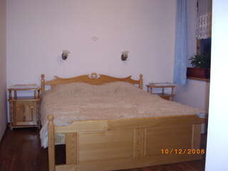 Отель Hotel Rai Копривштица Двухместный номер с 1 кроватью или 2 отдельными кроватями-7