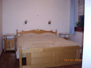 Отель Hotel Rai Копривштица Двухместный номер с 1 кроватью или 2 отдельными кроватями-20